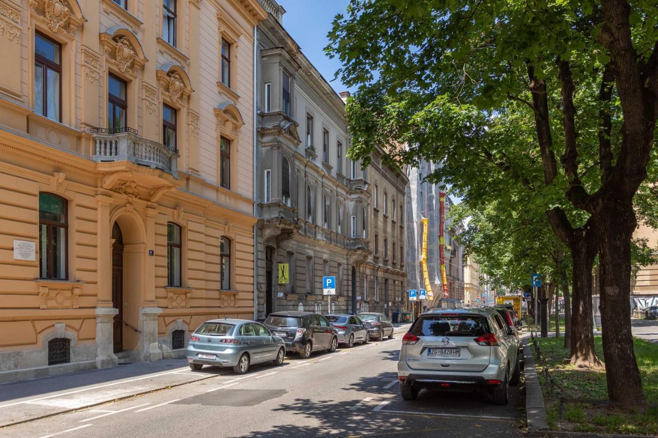 Cozy And Bright 1Bdr Apartment In The City Center! Zagreb Buitenkant foto